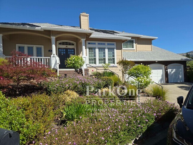 Building Photo - Amazing One of a Kind Home in the Heart of Danville with Pool & Views!