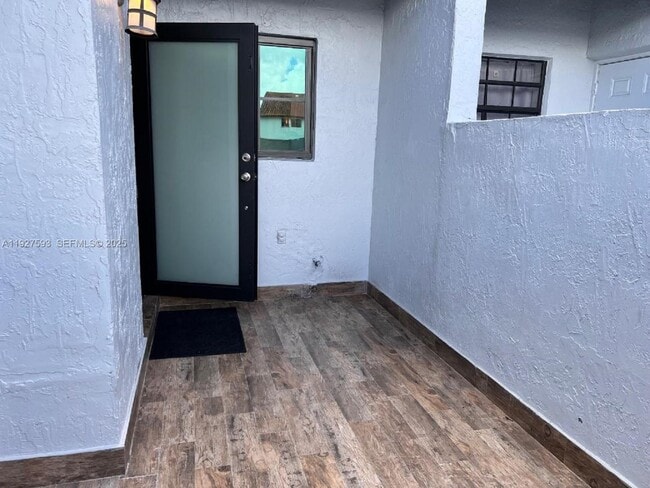 Building Photo - 6231 SW 138th Ct