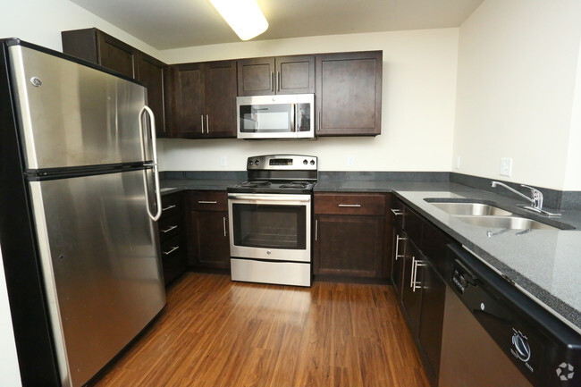 Interior Photo - Madison Heights Apartments