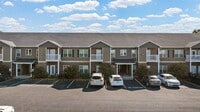Building Photo - 1592 Collegeview Dr