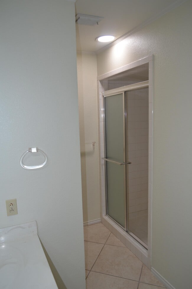 Building Photo - 5113 Ashdown Pl