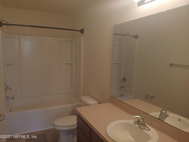 Building Photo - 340 Servia Dr