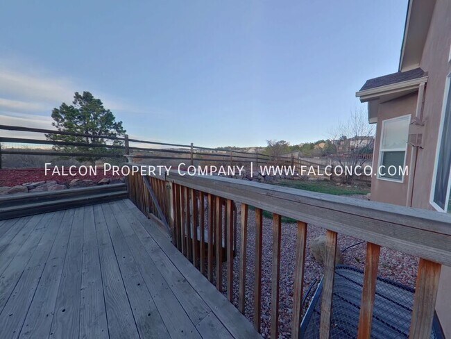 Building Photo - 302 All Sky Dr