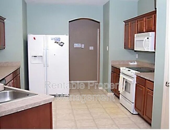 Building Photo - 12352 Silver Mist Trail