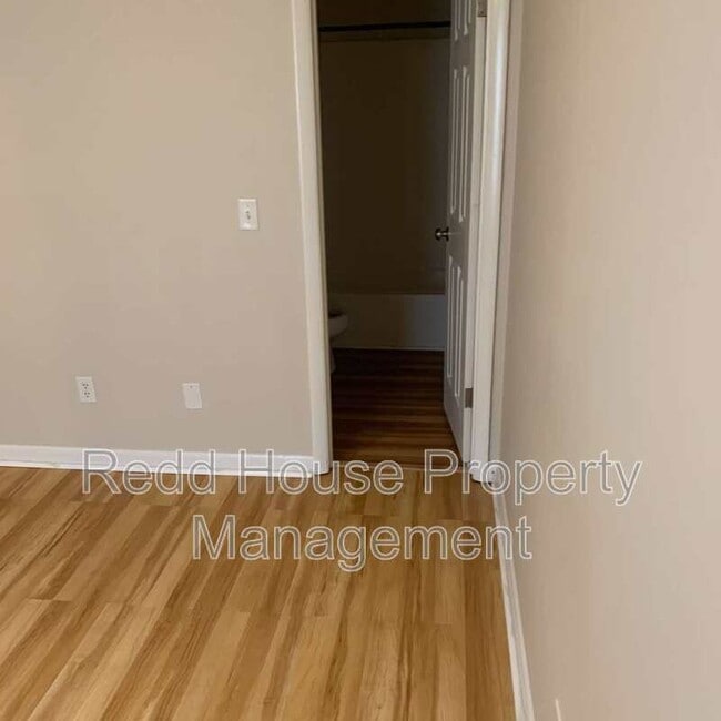 Building Photo - 103 Gunter Ln