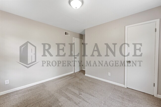 Building Photo - 1307 Gidley St