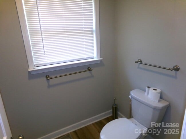 Building Photo - 40119 NC-740