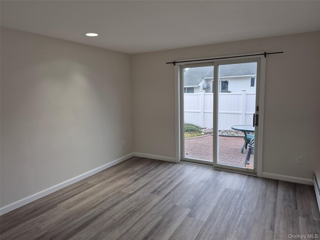 Building Photo - 2030 Washington St