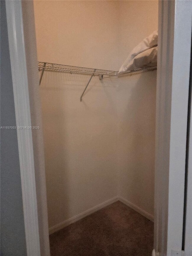 Building Photo - 9181 Shepton St