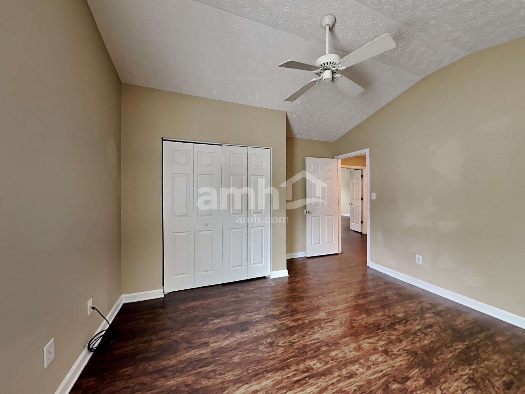 Building Photo - 7071 Hillcrest Chase Ln