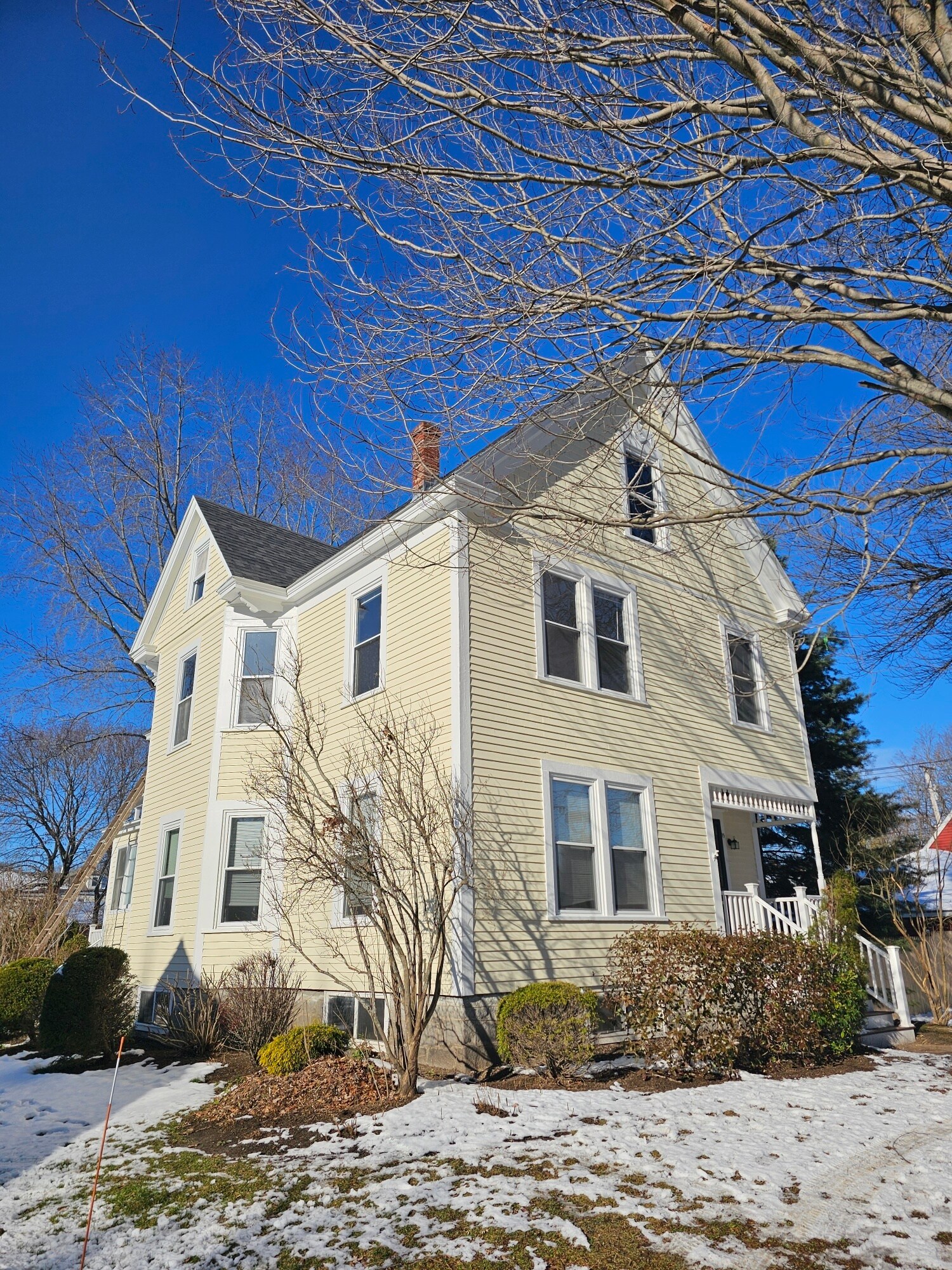 Building Photo - 15 Winchester St