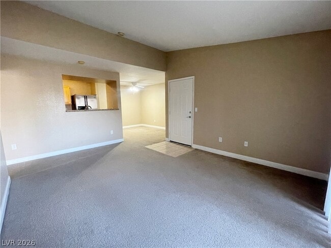 Building Photo - 5055 W Hacienda Ave