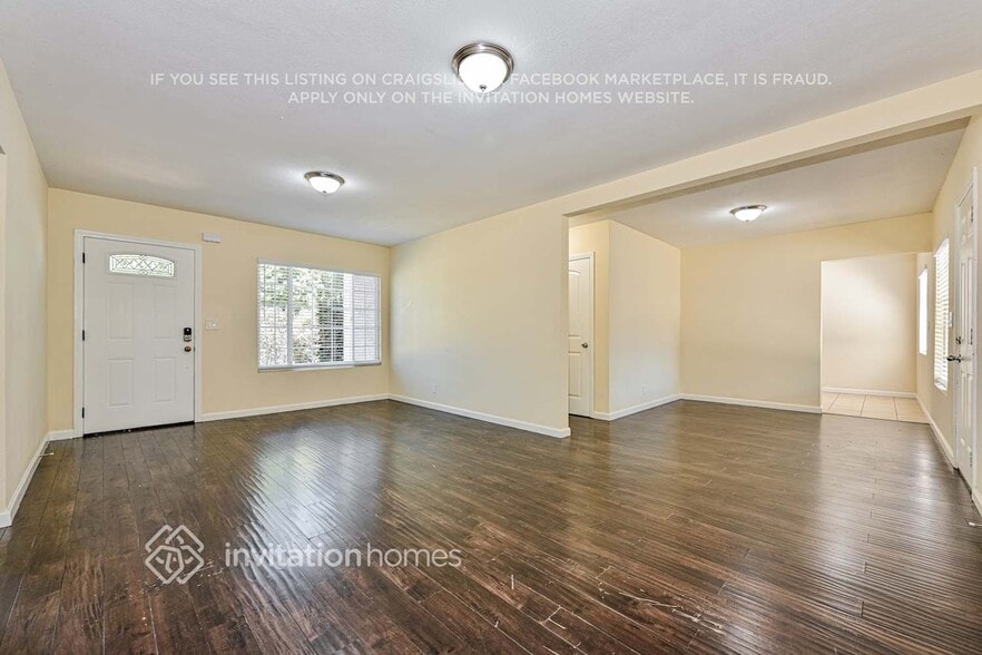 Building Photo - 13946 Terra Bella St