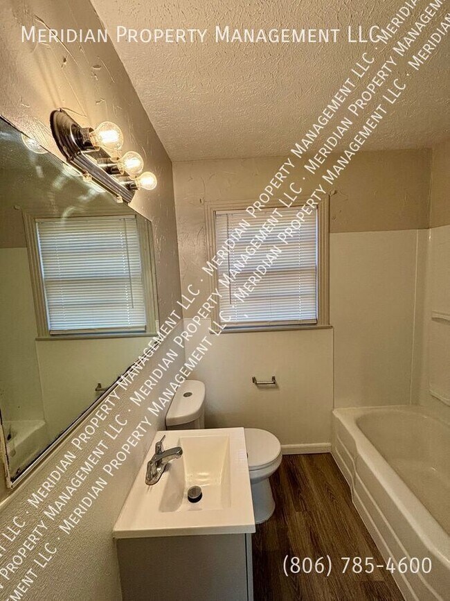 Building Photo - 1506 36th St