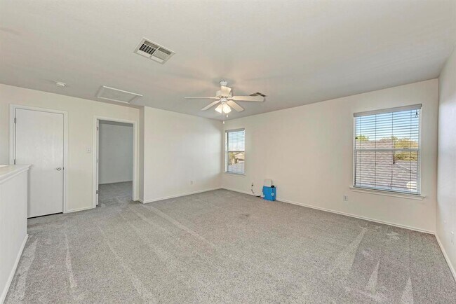 Building Photo - 12740 Bella Pkwy