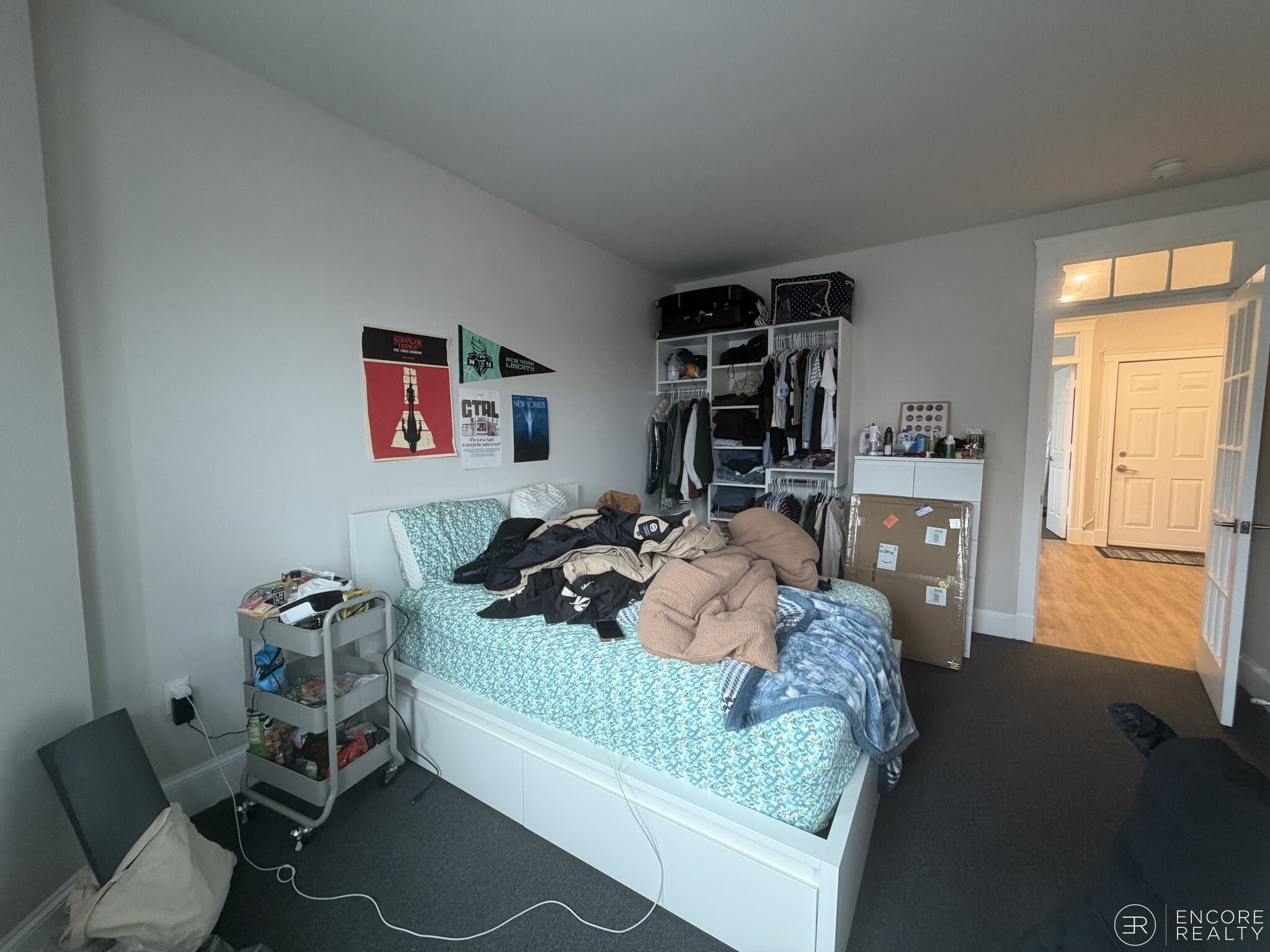 Building Photo - 7 Miner St