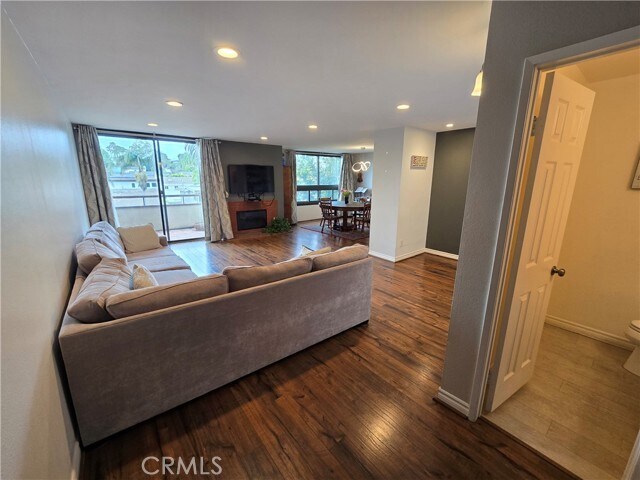 Building Photo - 8828 Pershing Dr