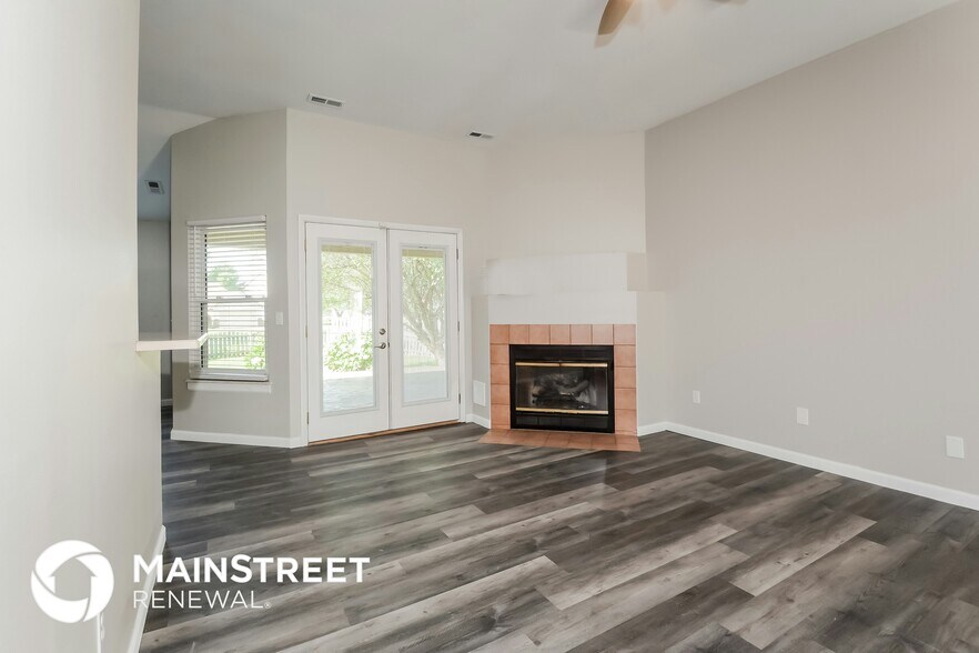 Building Photo - 218 Brower Ln