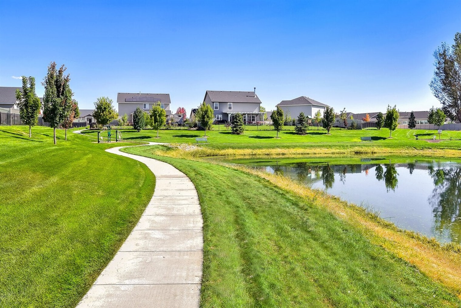 Building Photo - 2263 N Meadow Lake Pl