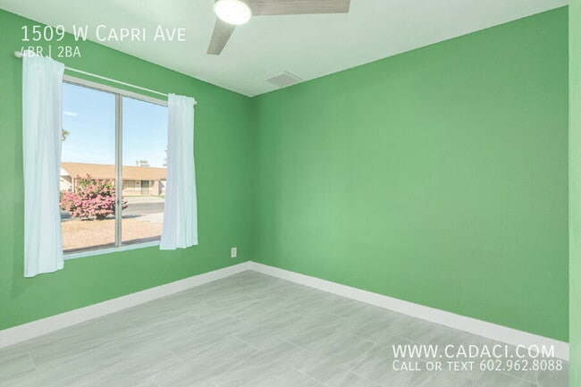 Building Photo - 1509 W Capri Ave