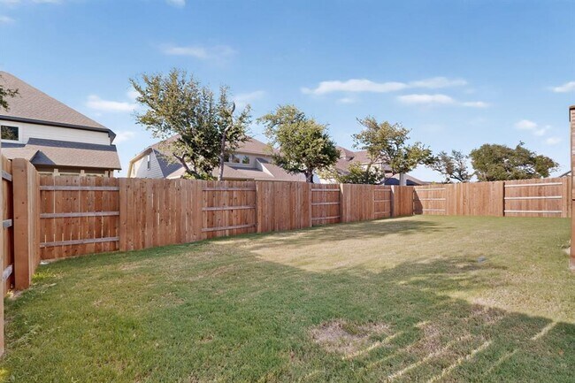 Building Photo - 108 Red Camella Dr
