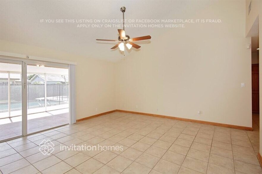 Building Photo - 11100 NW 27th St