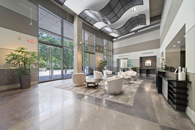 Building Photo - 1901 Post Oak Blvd