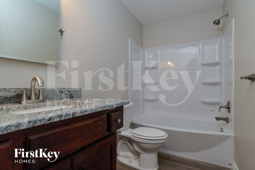 Building Photo - 3909 NW 78th St