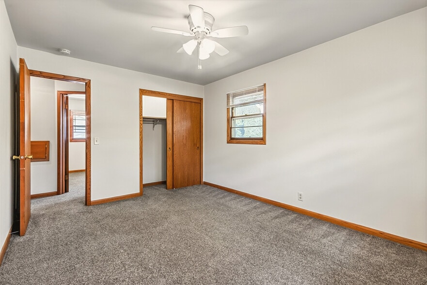 Building Photo - 4805 Camden Rd