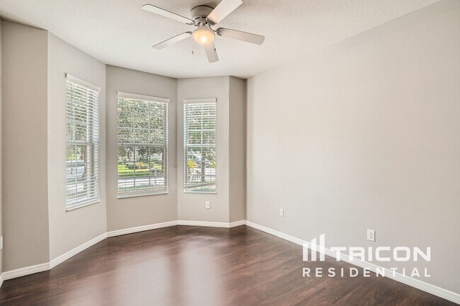 Building Photo - 7126 Forest Mere Dr