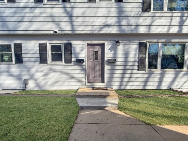 Building Photo - 5848 Washburn Ave S