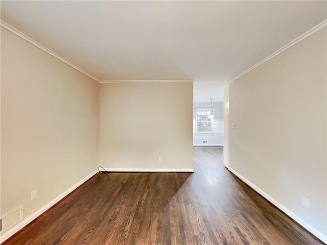 Building Photo - 3630 Winview Ct