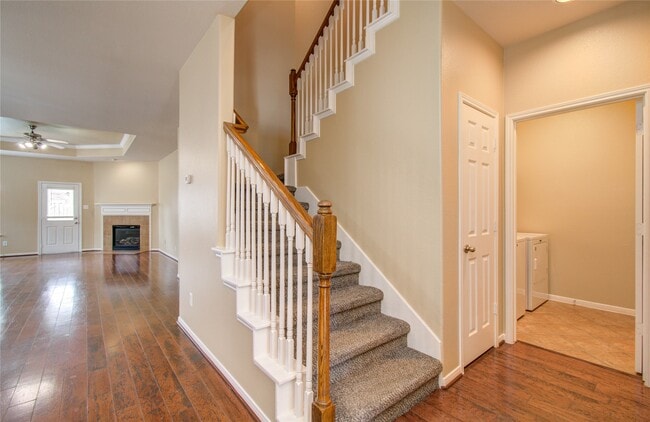 Building Photo - 17607 Memorial Falls Dr