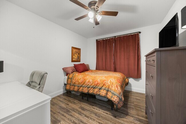 Building Photo - 22610 Coriander Dr