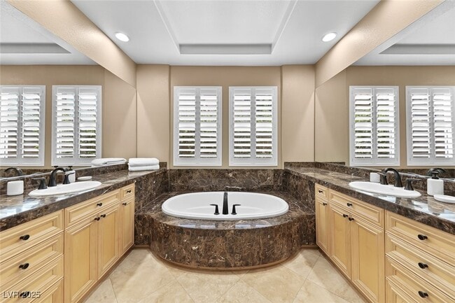 Building Photo - 1311 Panini Dr