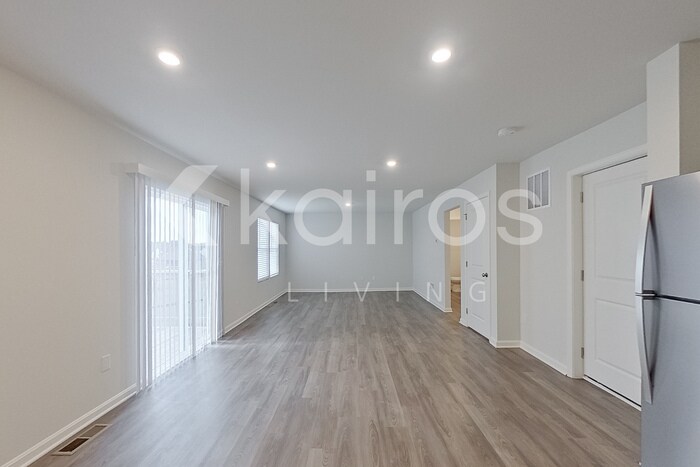 Building Photo - 125 Highpoint Ct