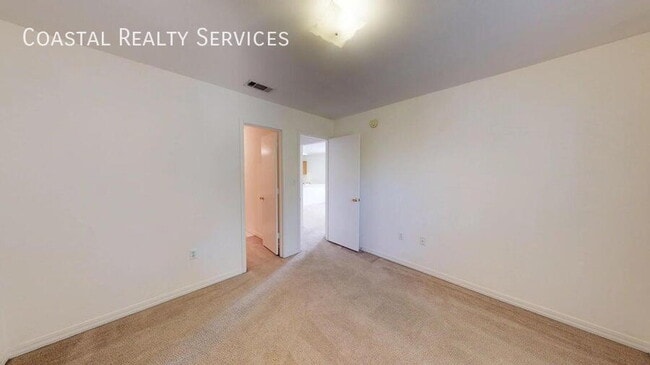 Building Photo - 1863 Norwood Ct