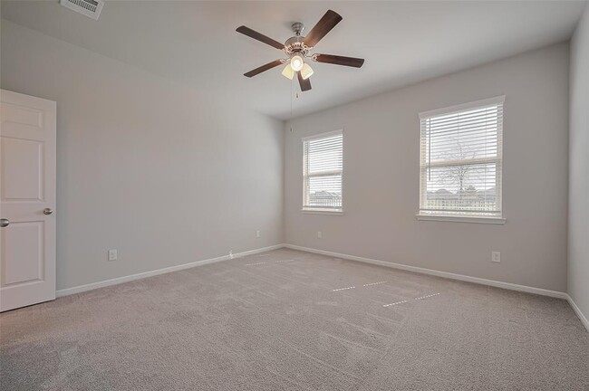 Building Photo - 101 Eliana Shores Dr