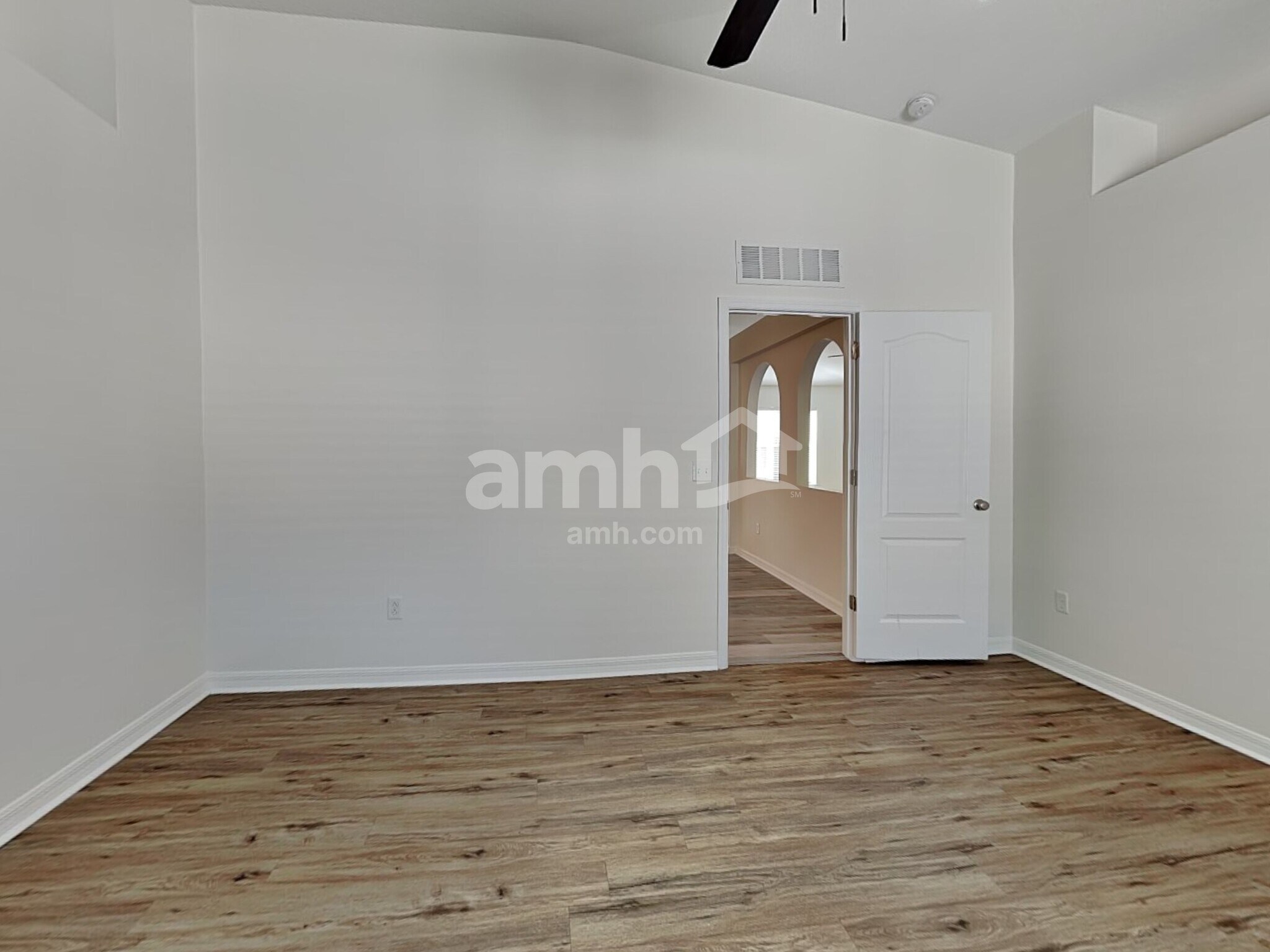 Building Photo - 116 Osprey Marsh Ln