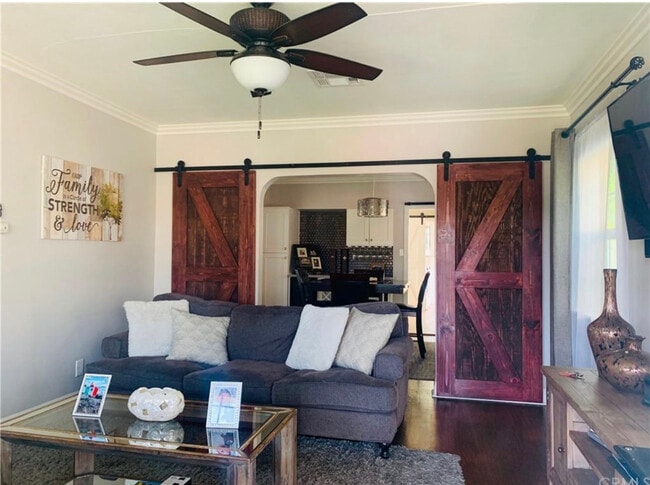 Living Room - 315 E Olive Ave