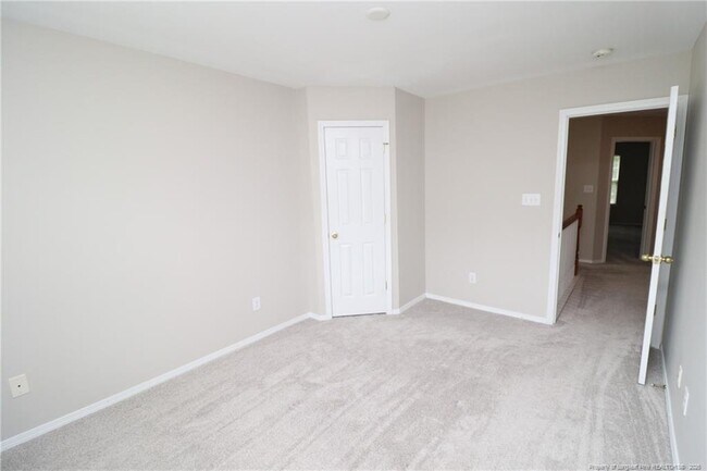 Building Photo - 104 Bell Tower Way