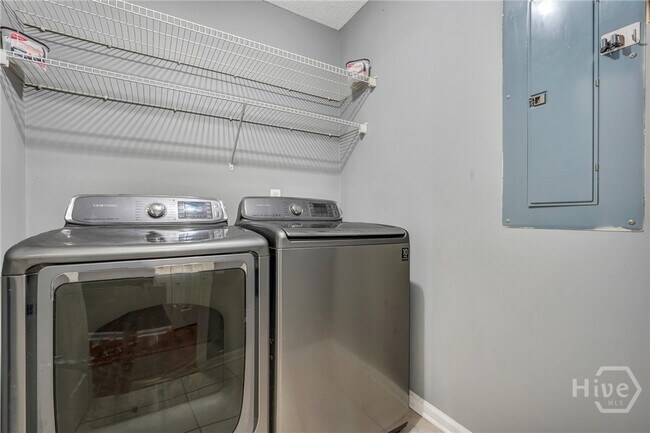 Building Photo - 41 Jerico Trl