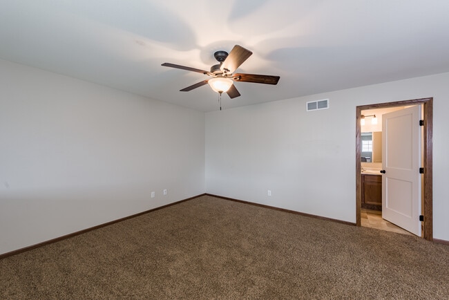 Building Photo - 1805 Gault St