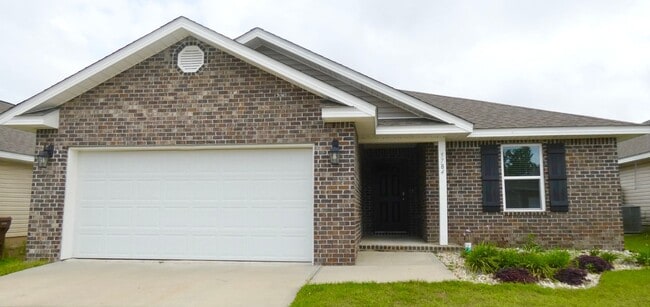 Primary Photo - 3 Bed/2 Bath - Modern Upgrades