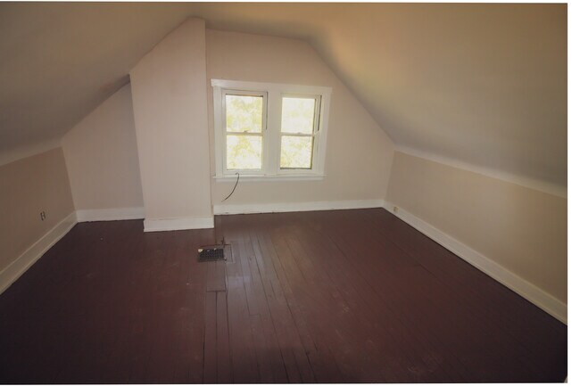 Building Photo - 3132 Harvard Ave