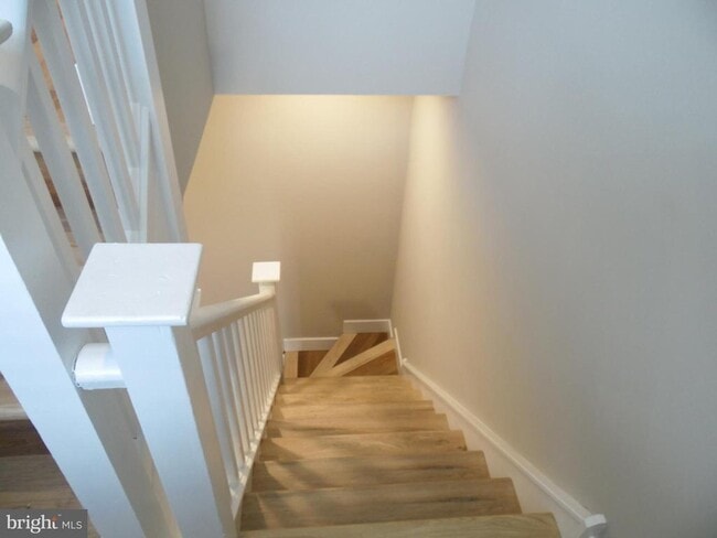 Building Photo - 155 Channing Ave
