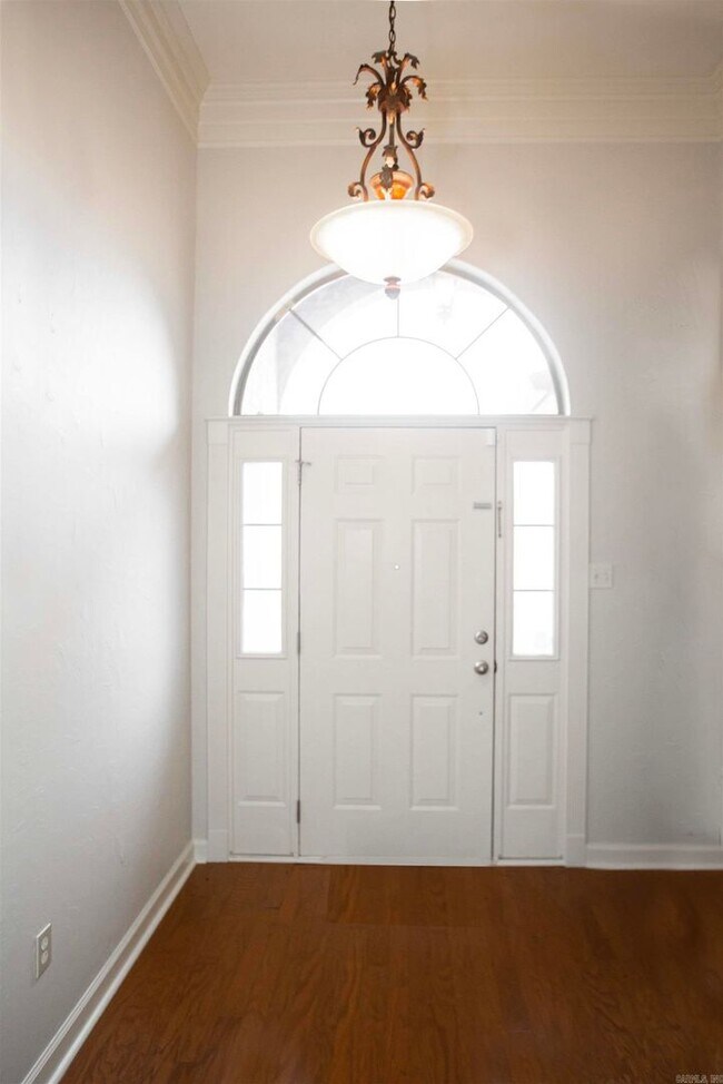 Building Photo - 2601 Sweetgrass-