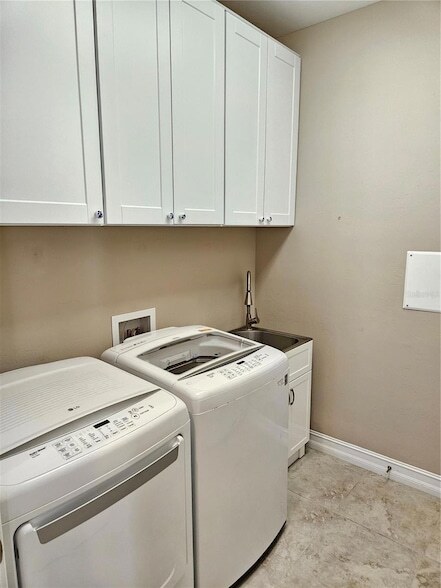 Building Photo - 1020 Bradberry Dr