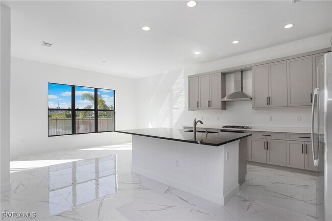 Building Photo - 12794 Woodbury Dr