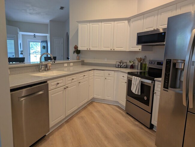 Building Photo - Charming 4BR House in Tallahassee